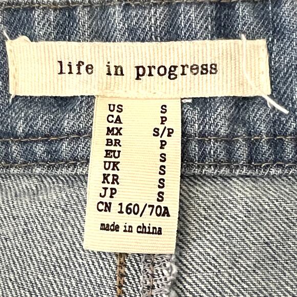 Life In Progress Distressed Ripped Denim Jean Short Overalls Small Shortalls - Picture 7 of 10